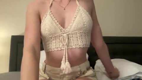 Snapshot of noscandal chatting on January 20, 2025, 5:04 am noscandal online show from January 20, 2025, 5:04 am