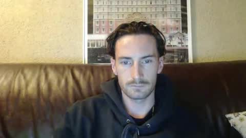 Snapshot of notenic chatting on December 1, 2024, 5:57 pm Notenic online show from December 1, 2024, 5:57 pm