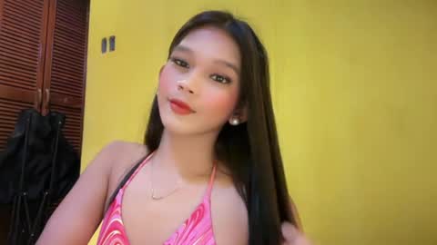 nova_licious online show from June 4, 2026, 12:55 pm