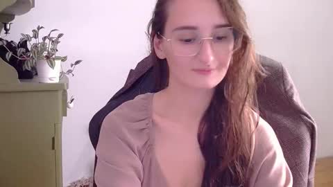 Snapshot of nova_mystic chatting on October 14, 2025, 1:23 pm nova_mystic online show from October 14, 2025, 1:23 pm