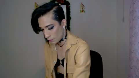 Nova...  online show from December 4, 2025, 11:02 pm