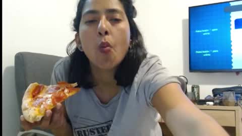 novaperotti online show from January 7, 2025, 2:42 am