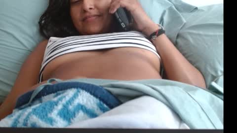 novaperotti online show from March 11, 2025, 5:24 pm