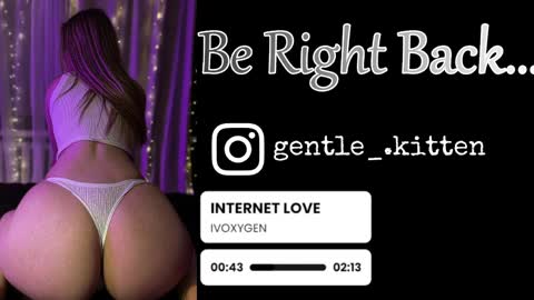 NovaTemptres online show from May 27, 2026, 1:57 am