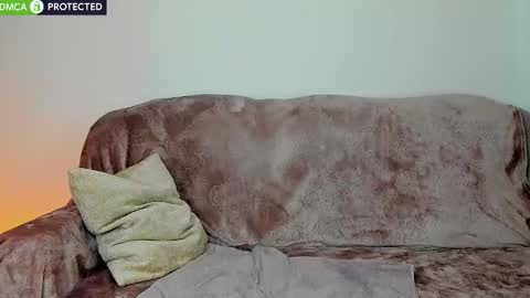 Snapshot of now_elly chatting on February 26, 2025, 9:21 am Nowelly online show from February 26, 2025, 9:21 am