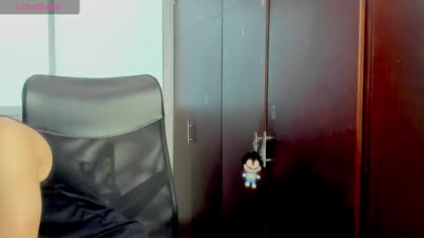 Noxx  online show from January 14, 2026, 5:18 pm