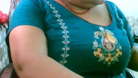 nsexyladdy online show from May 12, 2026, 4:20 am
