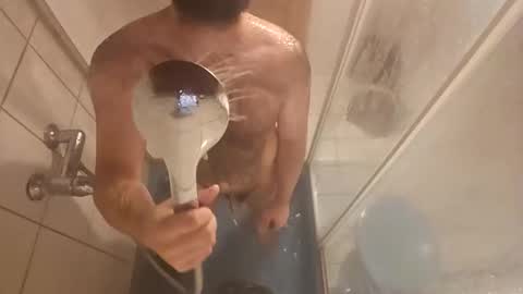 Snapshot of nudechiller chatting on October 8, 2025, 8:06 pm Vinz... online show from October 8, 2025, 8:06 pm