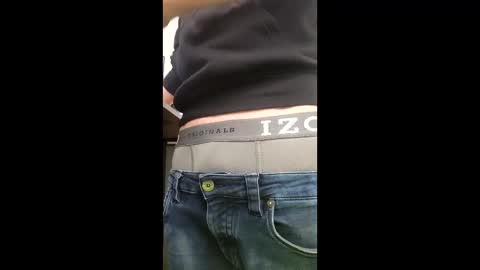 nudelife4ever online show from April 6, 2026, 3:24 pm