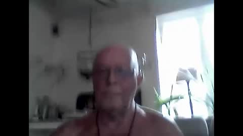 Snapshot of nudistjavist chatting on March 5, 2025, 11:06 am Haky online show from March 5, 2025, 11:06 am