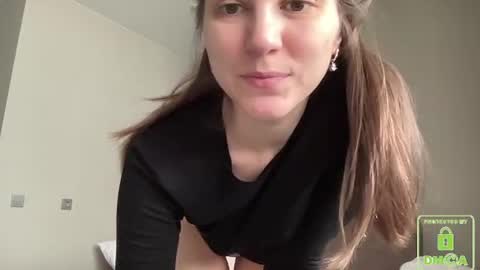 Ema online show from March 6, 2026, 9:28 am