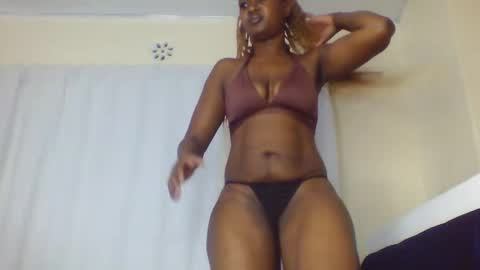 nutgal online show from March 31, 2026, 11:32 am