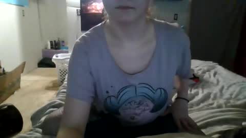 nuthin2cee online show from December 2, 2025, 9:14 am