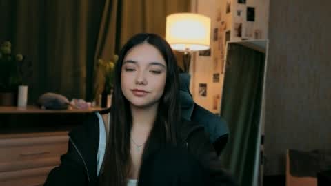 Rachel online show from May 6, 2026, 7:52 pm