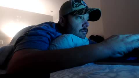 nuttincowboy727272 online show from February 1, 2026, 2:48 pm