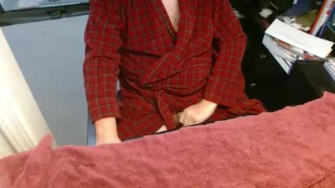 nuttttyprofessor online show from January 6, 2026, 6:22 pm