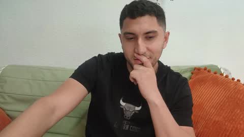 nuxfertt online show from May 23, 2026, 2:32 pm