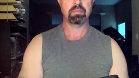 nvrenuff1979 online show from March 20, 2026, 11:48 am