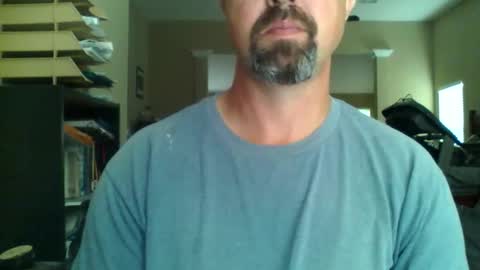 nvrenuff1979 online show from April 5, 2026, 1:08 pm