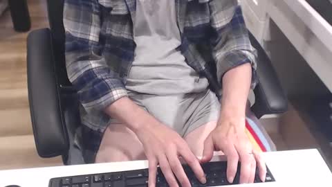 nwih2018 online show from September 16, 2025, 5:36 pm