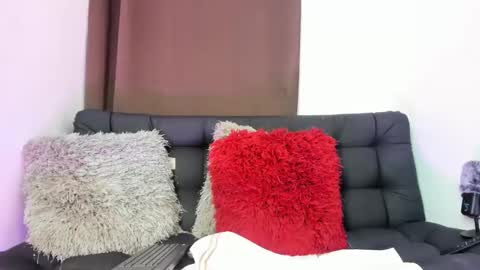 Nia online show from March 2, 2025, 3:24 am