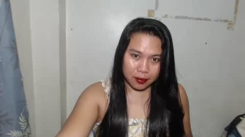 nylecummer online show from December 1, 2025, 1:27 pm