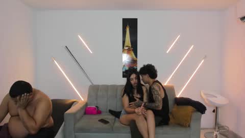 nympho_nathy_sophi online show from February 15, 2026, 1:41 pm