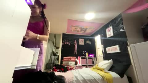 Snapshot of nymphomaticbaby chatting on January 18, 2026, 3:32 am nymphomaticbaby online show from January 18, 2026, 3:32 am