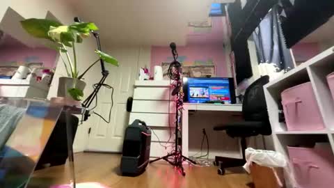 Snapshot of nymphomaticbaby chatting on February 20, 2026, 1:33 pm nymphomaticbaby online show from February 20, 2026, 1:33 pm