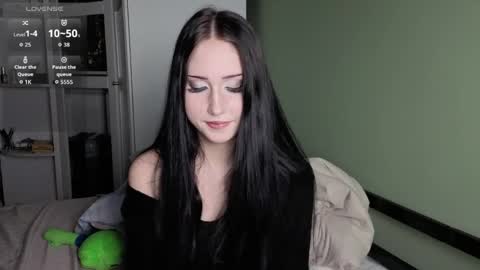 Snapshot of nymphorina chatting on May 16, 2026, 8:07 pm hi im Rina online show from May 16, 2026, 8:07 pm