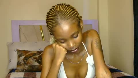 Lexi i online show from June 18, 2026, 11:14 am