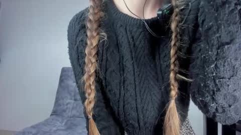 Laura nyu online show from October 29, 2025, 8:32 pm