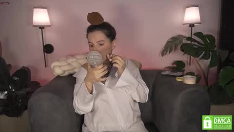 Nyx 97 online show from February 20, 2026, 5:59 am