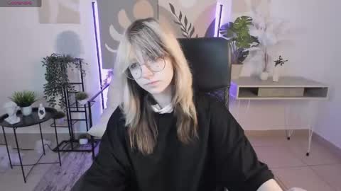Snapshot of nyxcalderra chatting on May 30, 2026, 4:53 am Nyx online show from May 30, 2026, 4:53 am