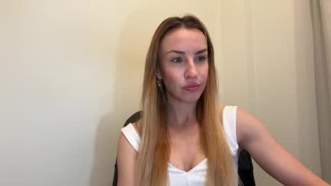 Anastasia online show from May 6, 2026, 7:02 am