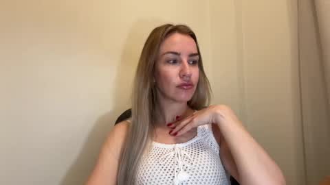 Anastasia online show from May 19, 2026, 7:04 am