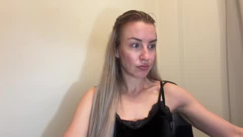 Anastasia online show from May 20, 2026, 7:03 am