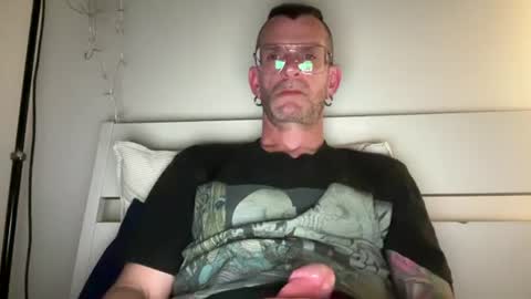 Snapshot of o_johnny_deep_o chatting on June 12, 2026, 9:57 pm Jonathan Deep online show from June 12, 2026, 9:57 pm