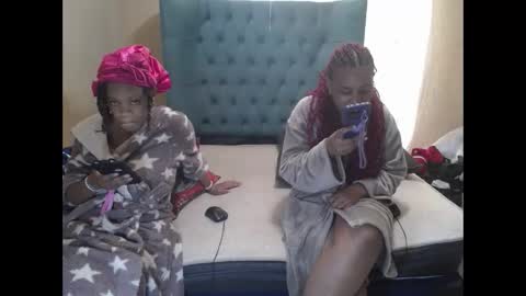 obsessedmimi online show from May 15, 2026, 9:49 am