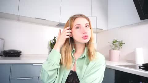 molly in da love online show from June 13, 2026, 6:33 am