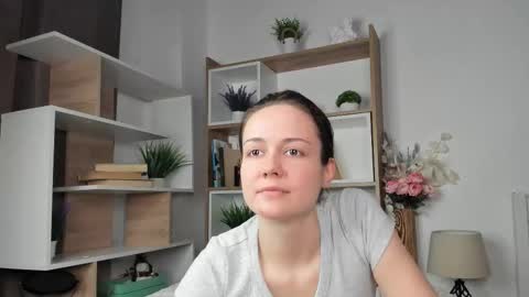 Elis online show from February 9, 2026, 8:24 pm