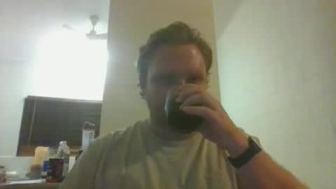 Robert online show from April 1, 2026, 1:41 pm