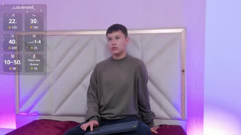 ocean_tay online show from February 22, 2025, 8:20 pm