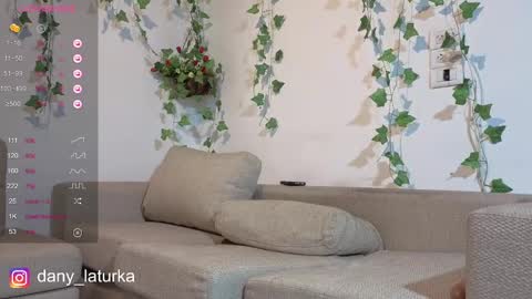 Daniela Dany online show from September 19, 2025, 8:38 am