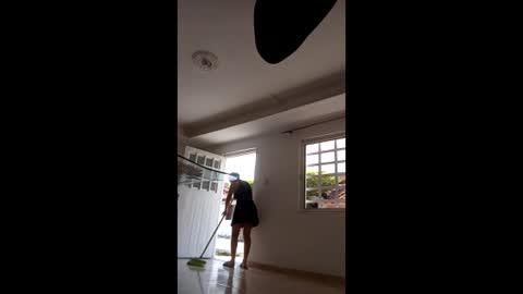 Val online show from April 9, 2026, 8:03 pm