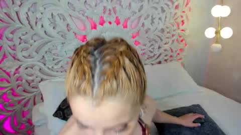 Snapshot of odette_bulgari chatting on October 18, 2025, 11:11 am Ana online show from October 18, 2025, 11:11 am