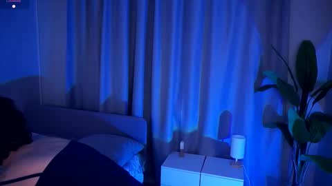 Thea online show from September 30, 2025, 7:08 pm