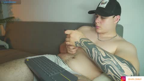 Snapshot of odin_blake chatting on January 7, 2025, 2:53 am ODIN online show from January 7, 2025, 2:53 am