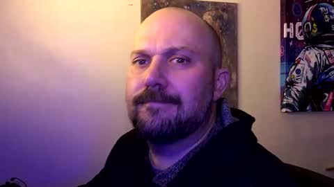 Snapshot of odinstone chatting on April 15, 2026, 7:32 pm Odin Stone online show from April 15, 2026, 7:32 pm
