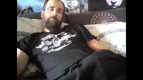 Snapshot of oedipe666 chatting on March 6, 2025, 1:46 pm oedipe666cam online show from March 6, 2025, 1:46 pm